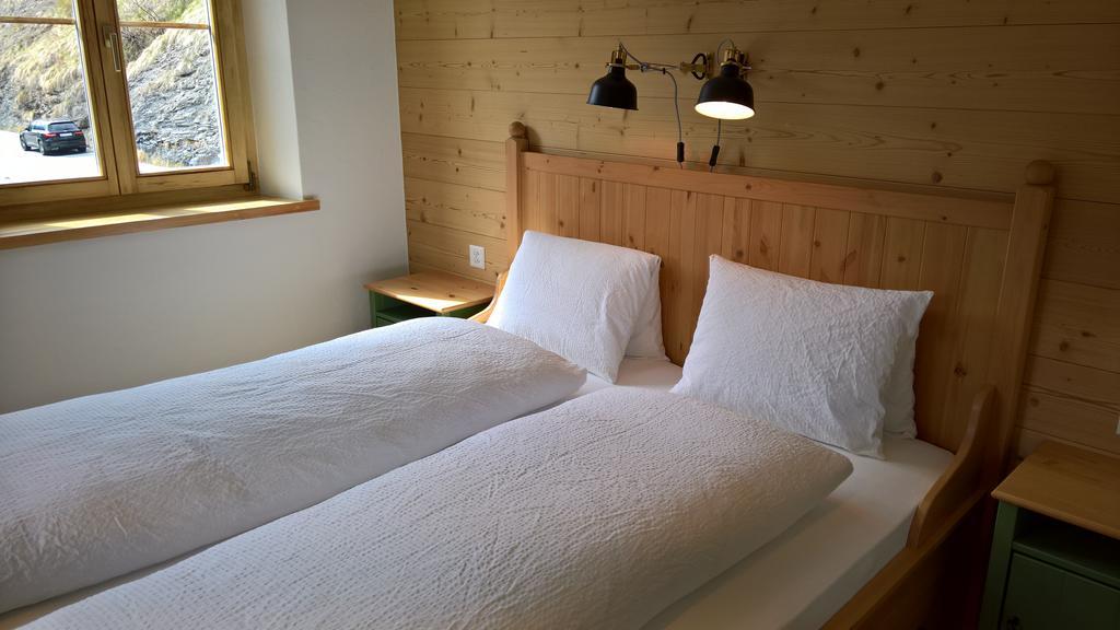 B&B Chasa Arfusch Ardez Exteriör bild