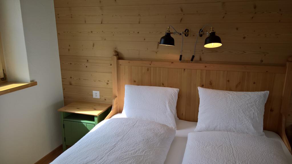 B&B Chasa Arfusch Ardez Exteriör bild