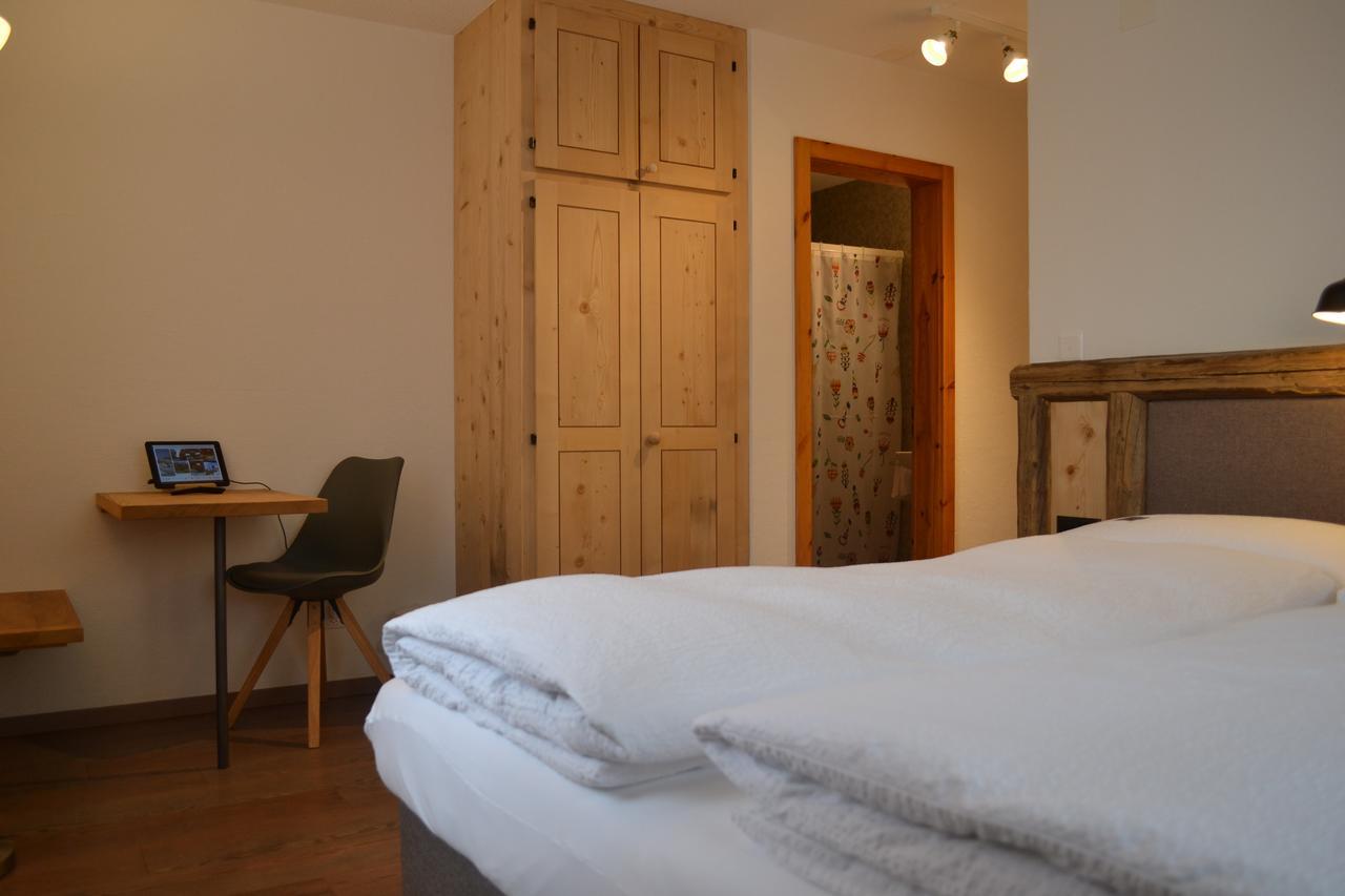B&B Chasa Arfusch Ardez Exteriör bild